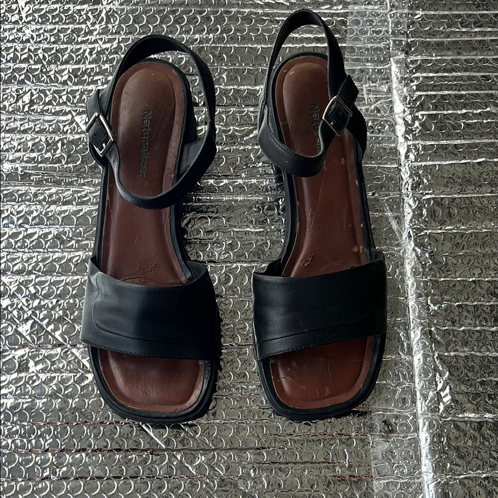 Naturalizer New Look Black and Brown Sandals